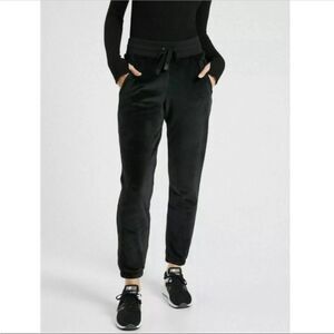 Athleta Double Cozy Karma  Black Jogger Size XS